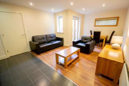 Heron House, Reading, RG2, Image 5