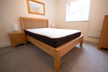 Heron House, Reading, RG2, Image 8