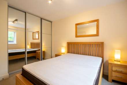 Heron House, Reading, RG2, Image 9