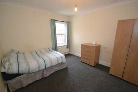Property For Rent Basingstoke Road, Reading