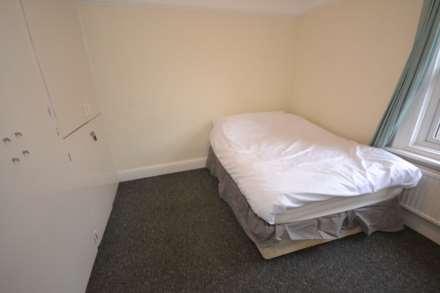 Basingstoke Road, Reading, Berkshire, RG2 0ET, Image 1