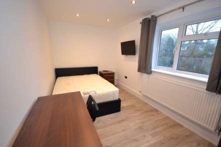 Shinfield Road, Reading, RG2 7BW, Image 4