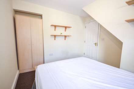 1 Bedroom Room (Double), Grange Avenue, Earley, Reading, Berkshire, RG6 1DJ