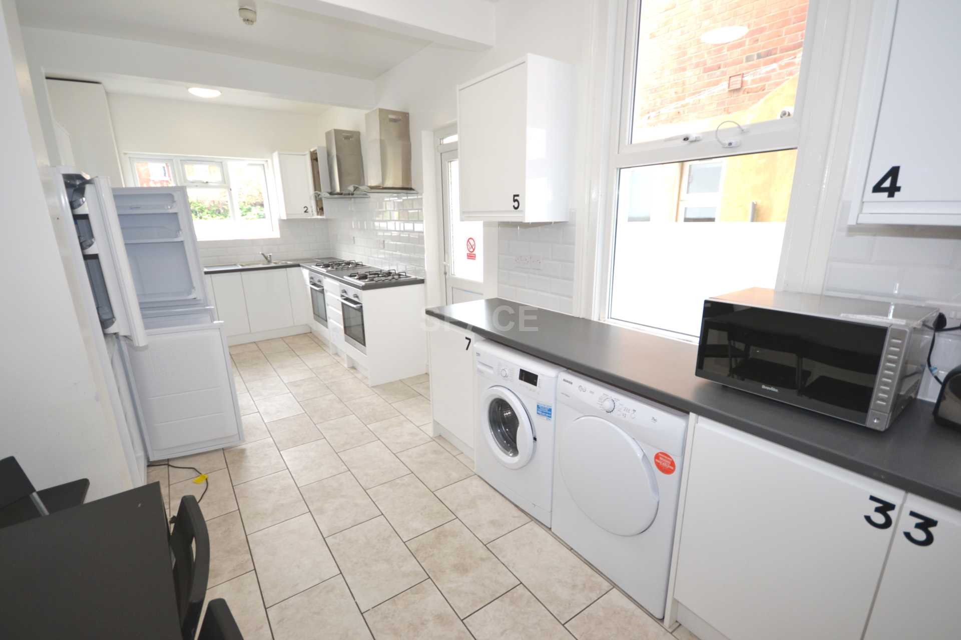 London Road, Reading, Berkshire, RG1 3PB, Image 2