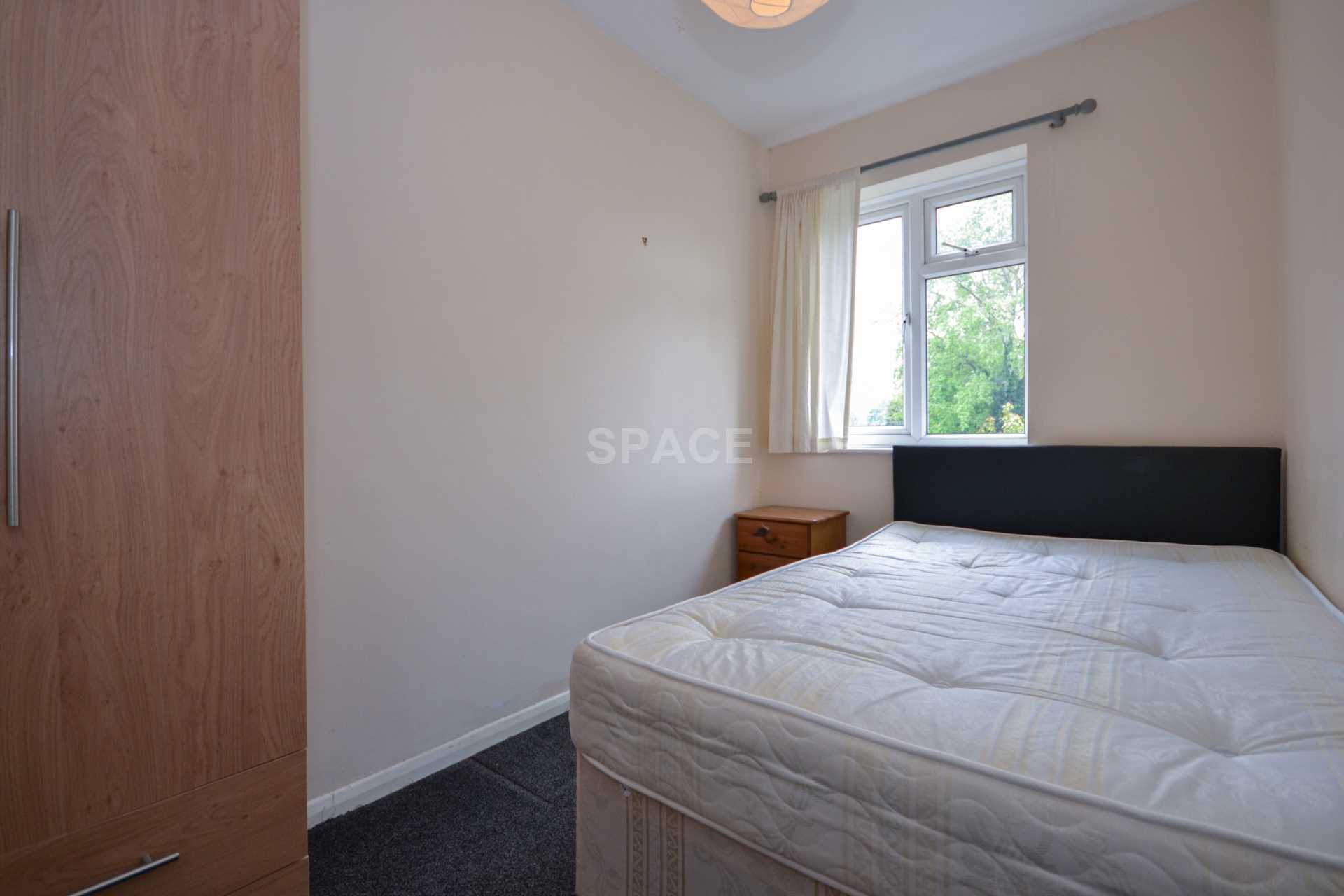 Hazel Crescent, Shinfield, Reading, Berkshire, RG2 7ND, Image 11