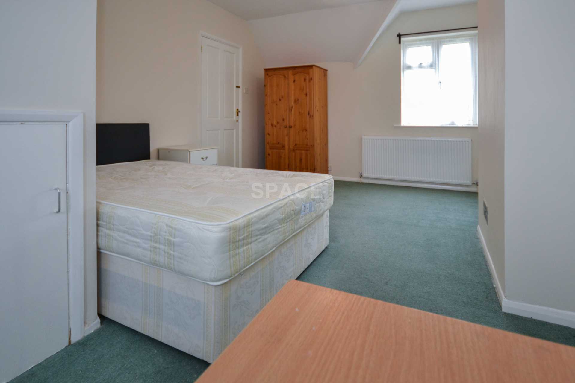 Hazel Crescent, Shinfield, Reading, Berkshire, RG2 7ND, Image 13