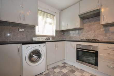 Hazel Crescent, Shinfield, Reading, Berkshire, RG2 7ND