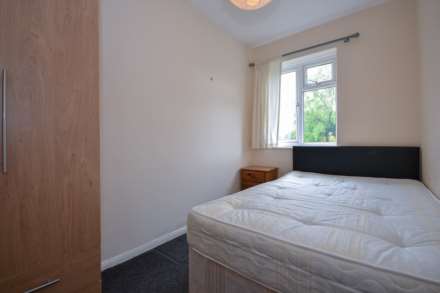 Hazel Crescent, Shinfield, Reading, Berkshire, RG2 7ND, Image 11