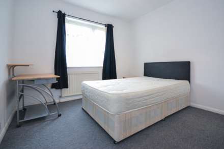 Hazel Crescent, Shinfield, Reading, Berkshire, RG2 7ND, Image 8