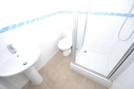 Swainstone Road, Reading, Berkshire, RG2 0DX, Image 6