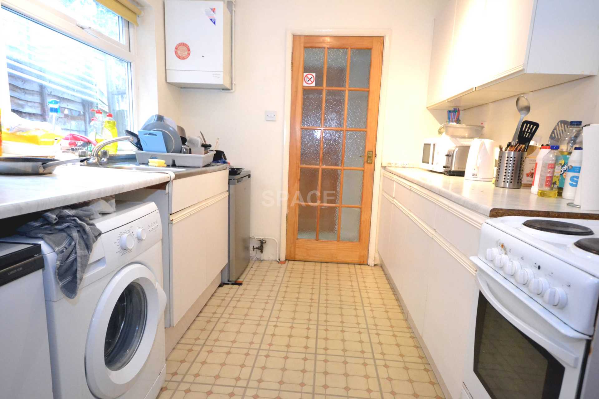 Lincoln Road, Reading, Image 6