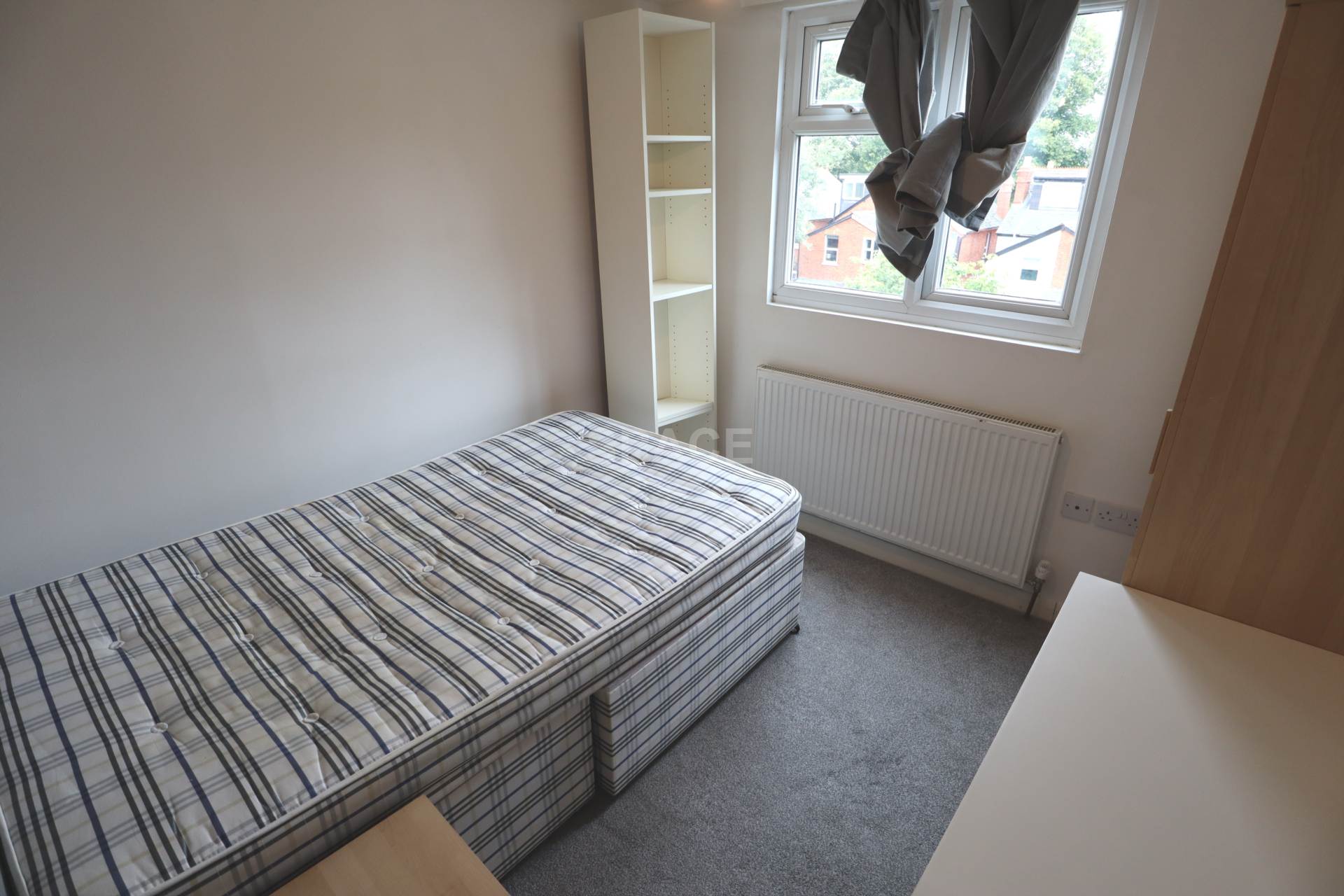 Grange Avenue, Reading, Berkshire, RG6 1DL, Image 10