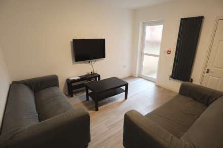 Grange Avenue, Reading, Berkshire, RG6 1DL, Image 3
