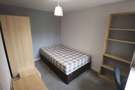 Grange Avenue, Reading, Berkshire, RG6 1DL, Image 7