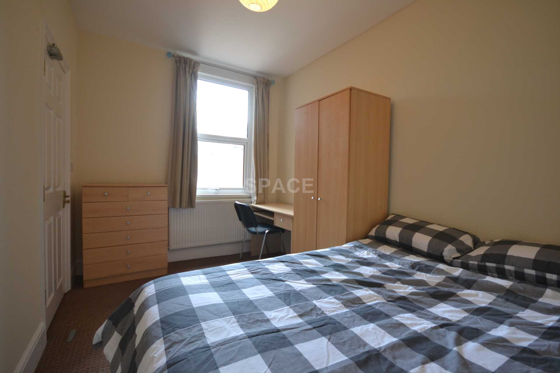 Grange Avenue,RG6 1DJ,  University, Reading, Image 2