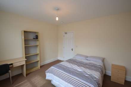 1 Bedroom Room (Double), Grange Avenue, RG6 1DJ,  University, Reading