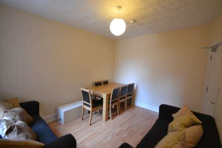 Grange Avenue,RG6 1DJ,  University, Reading, Image 3