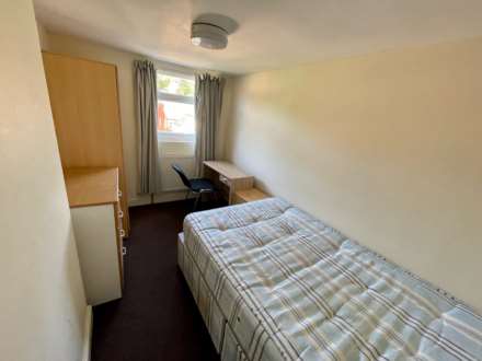 Grange Avenue,RG6 1DJ,  University, Reading, Image 7
