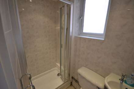 Grange Avenue,RG6 1DJ,  University, Reading, Image 8