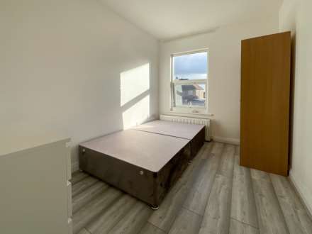 Swainstone Road, Reading, University, RG2 0DX, Image 10