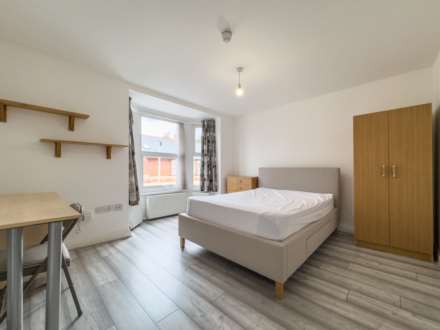 Swainstone Road, Reading, University, RG2 0DX