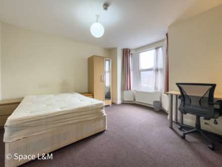 Property For Rent Swainstone Road, University, Reading