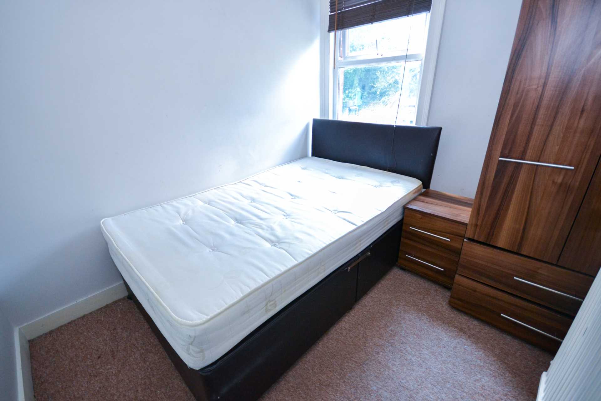 Gower Street, Reading, Image 1