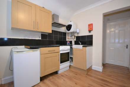 London Road, Reading, Image 3