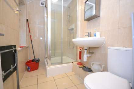 London Road, Reading, Image 6