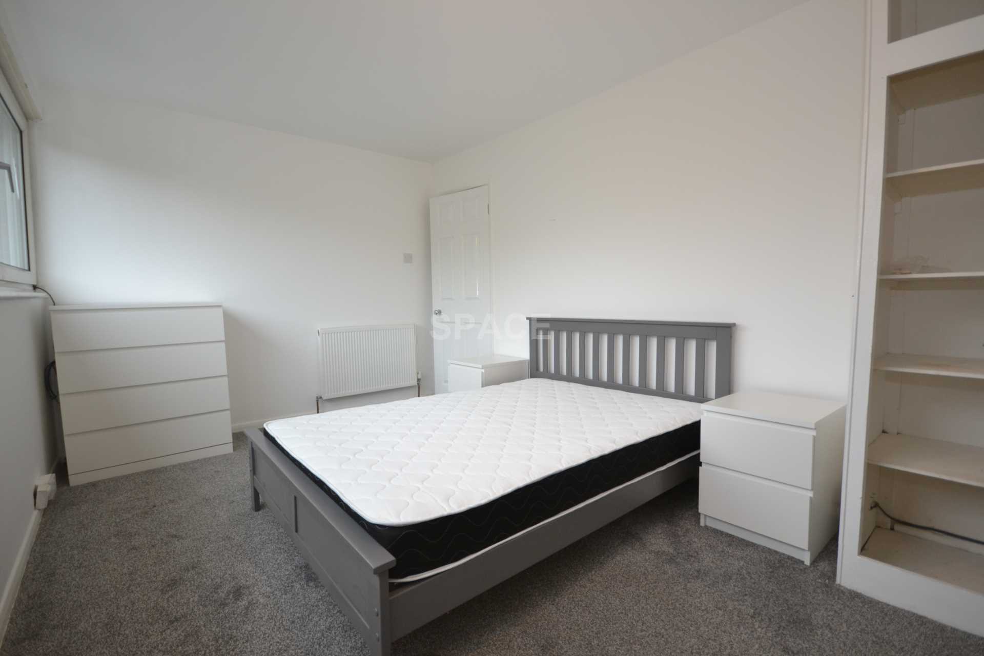 Hill Brow, Reading, RG2 8JD, Image 1