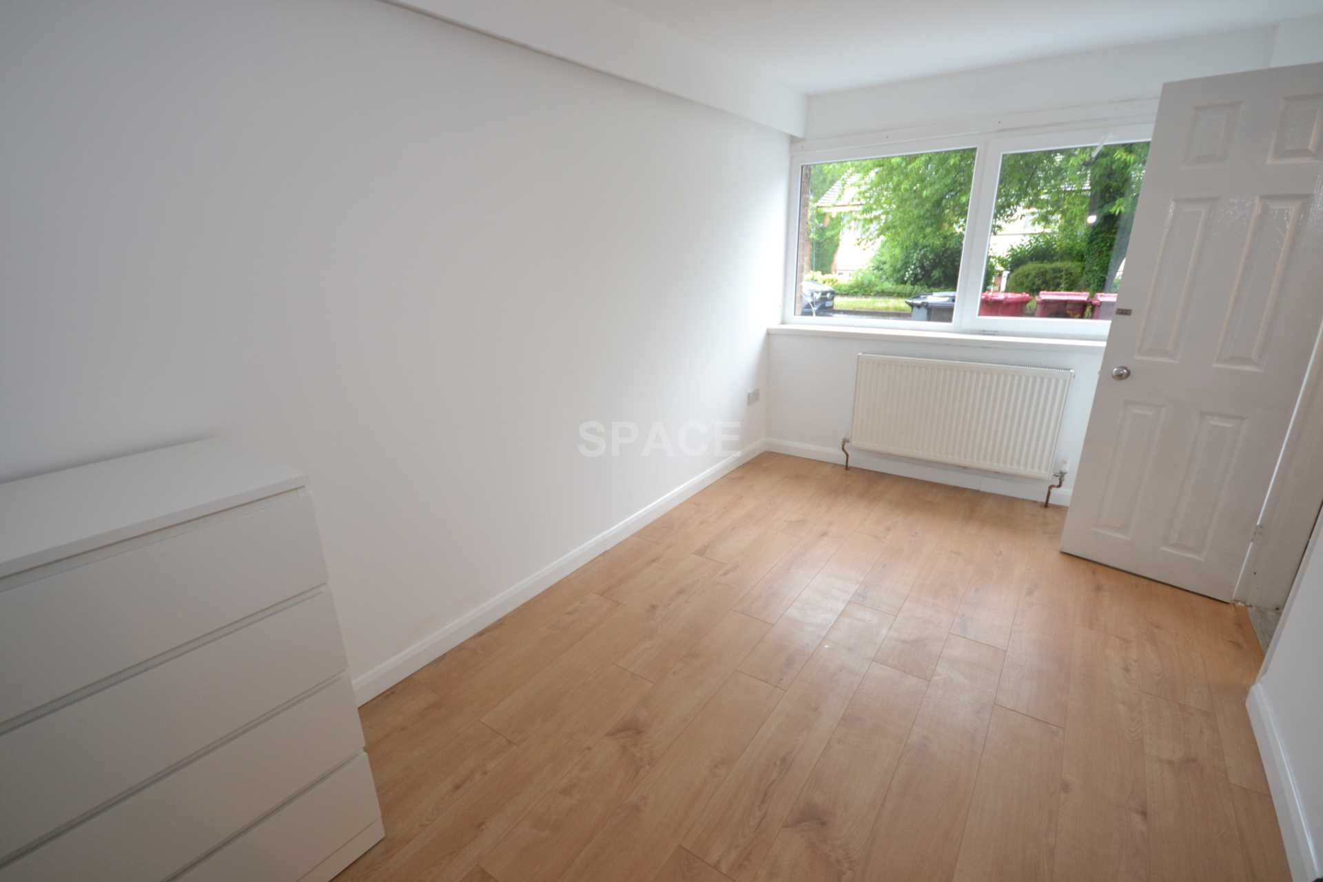 Hill Brow, Reading, RG2 8JD, Image 11