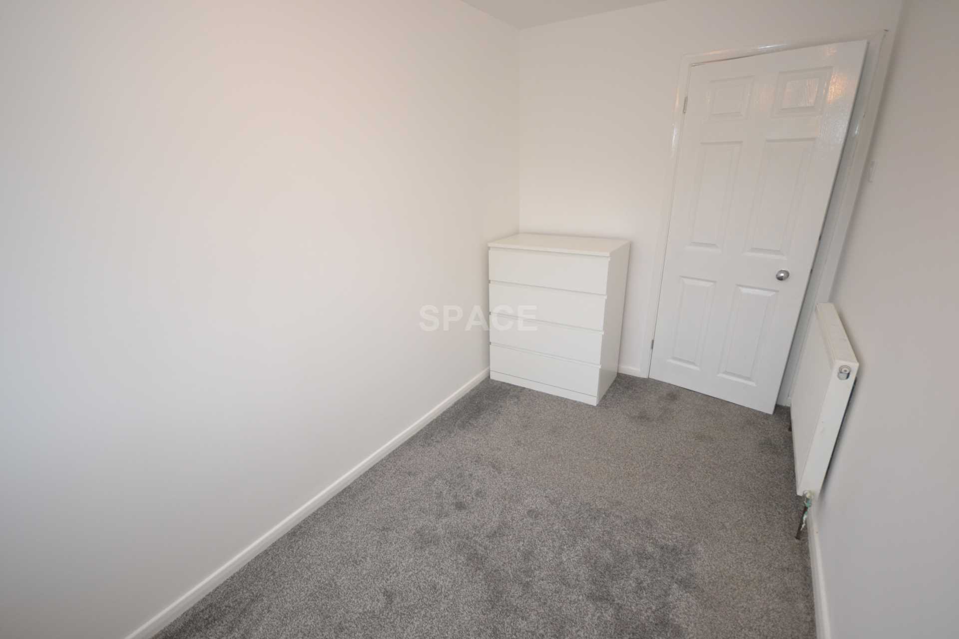 Hill Brow, Reading, RG2 8JD, Image 7