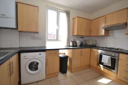 Wokingham Road, University, Image 4