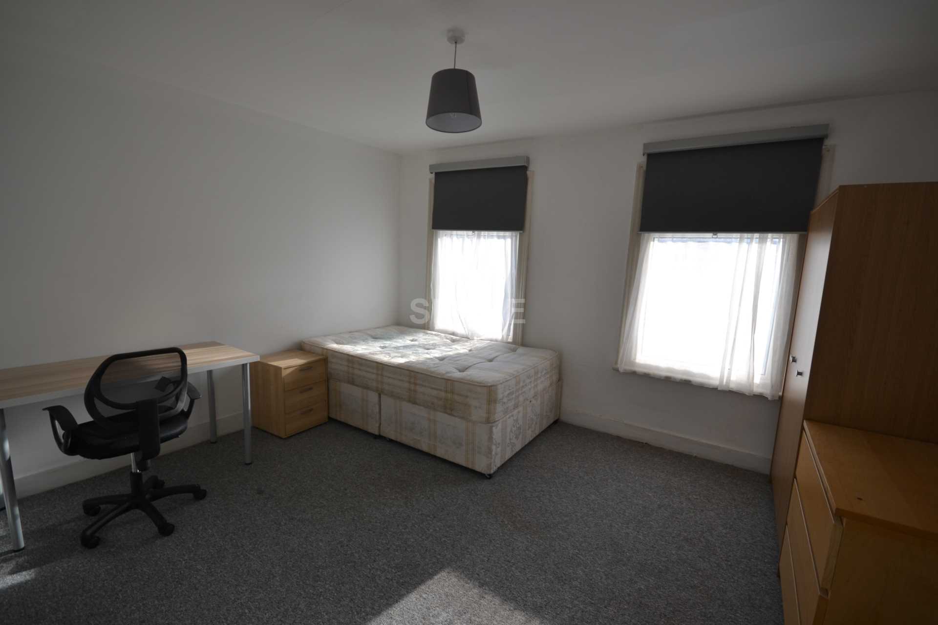 Grange Avenue, Reading, Berkshire, RG6 1DL, Image 8