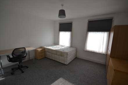 Grange Avenue, Reading, Berkshire, RG6 1DL, Image 8