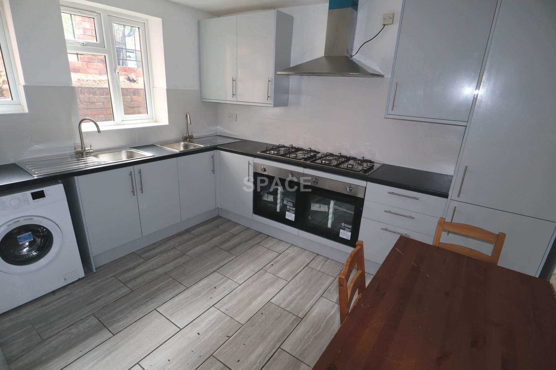 Erleigh Road, University, Reading, Berkshire, RG1 5NB, Image 4