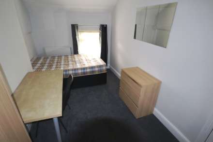 Erleigh Road, University, Reading, Berkshire, RG1 5NB, Image 9
