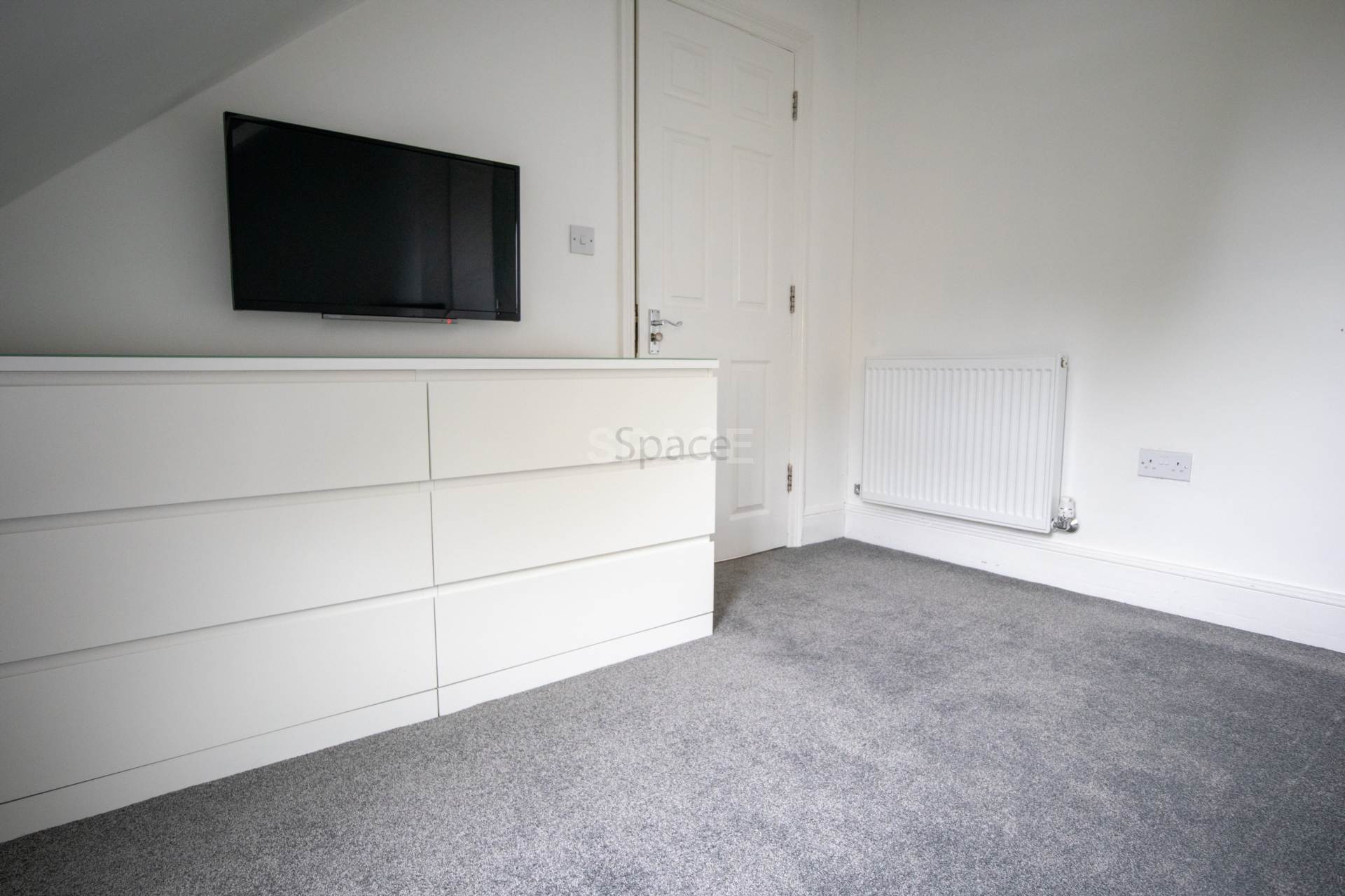 Wokingham Road, Reading, Berkshire, RG6 1JL- Room 7, Image 4