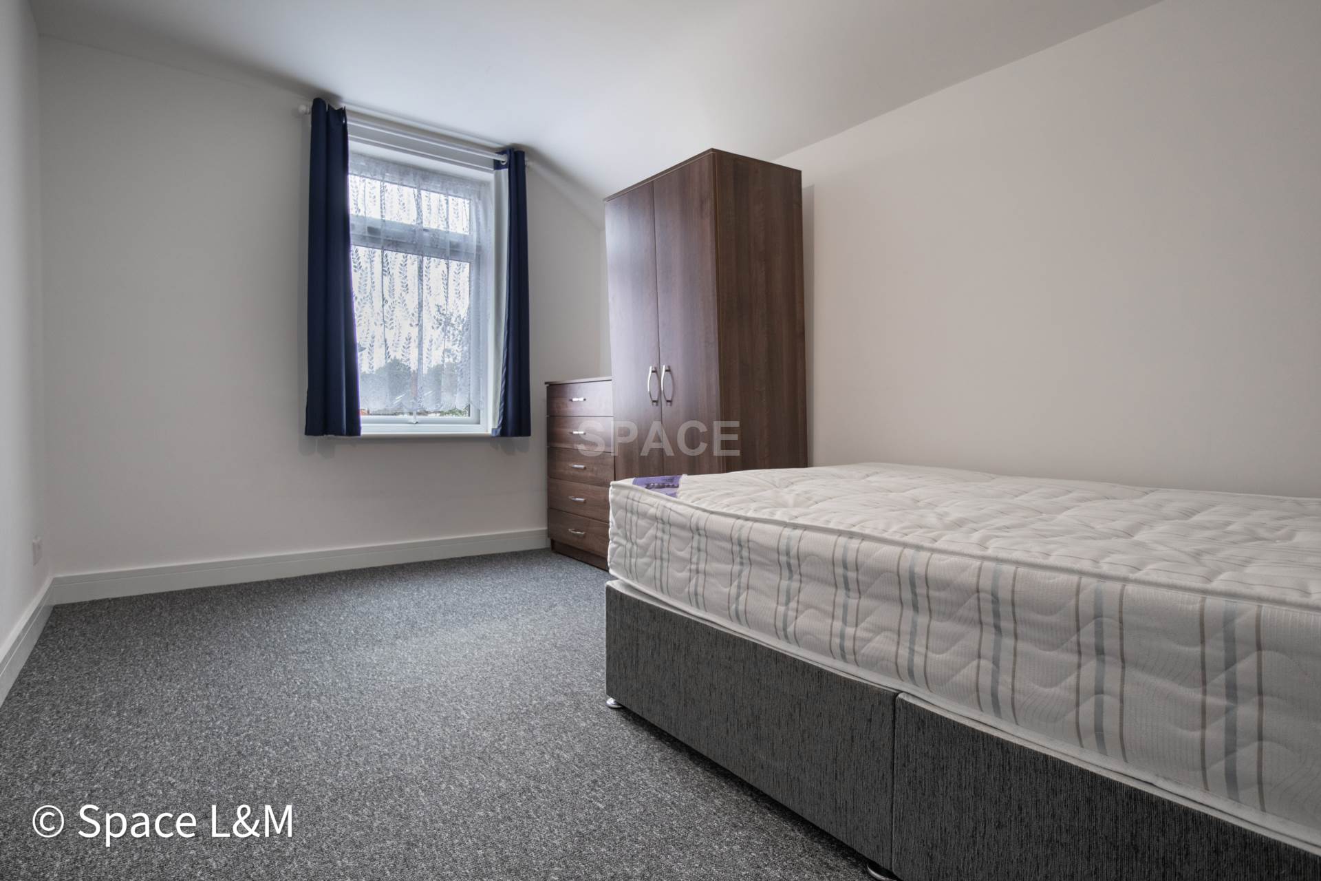 Pitcroft Avenue, Earley, RG6 1NH, Image 5