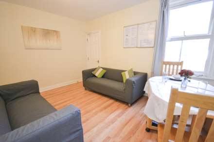 Grange Avenue, Earley, Reading, Berkshire, RG6 1DJ, Image 1