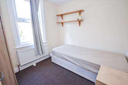 Grange Avenue, Earley, Reading, Berkshire, RG6 1DJ, Image 10