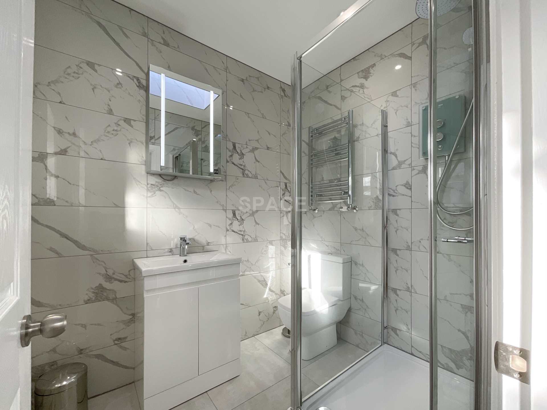 St Edwards Road, Earley, Reading, Berkshire, RG6 1NL, Image 2