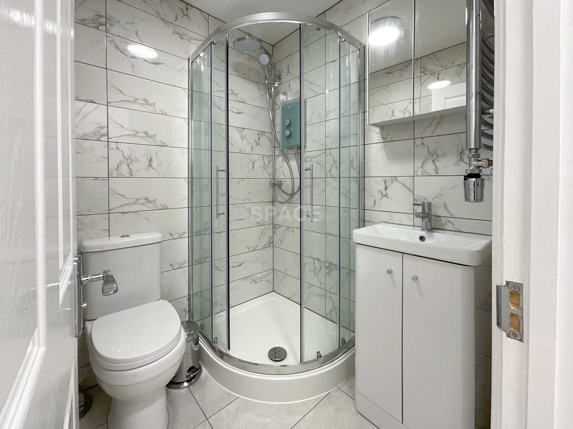 St Edwards Road, Earley, Reading, Berkshire, RG6 1NL, Image 9