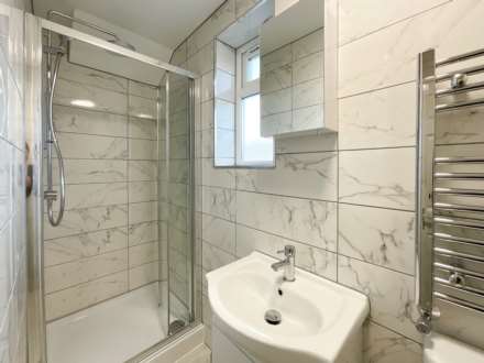 St Edwards Road, Earley, Reading, Berkshire, RG6 1NL, Image 10