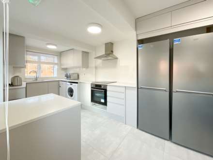 St Edwards Road, Earley, Reading, Berkshire, RG6 1NL, Image 11