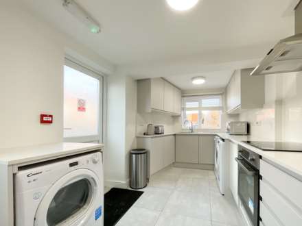 St Edwards Road, Earley, Reading, Berkshire, RG6 1NL, Image 7