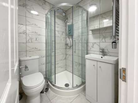 St Edwards Road, Earley, Reading, Berkshire, RG6 1NL, Image 9