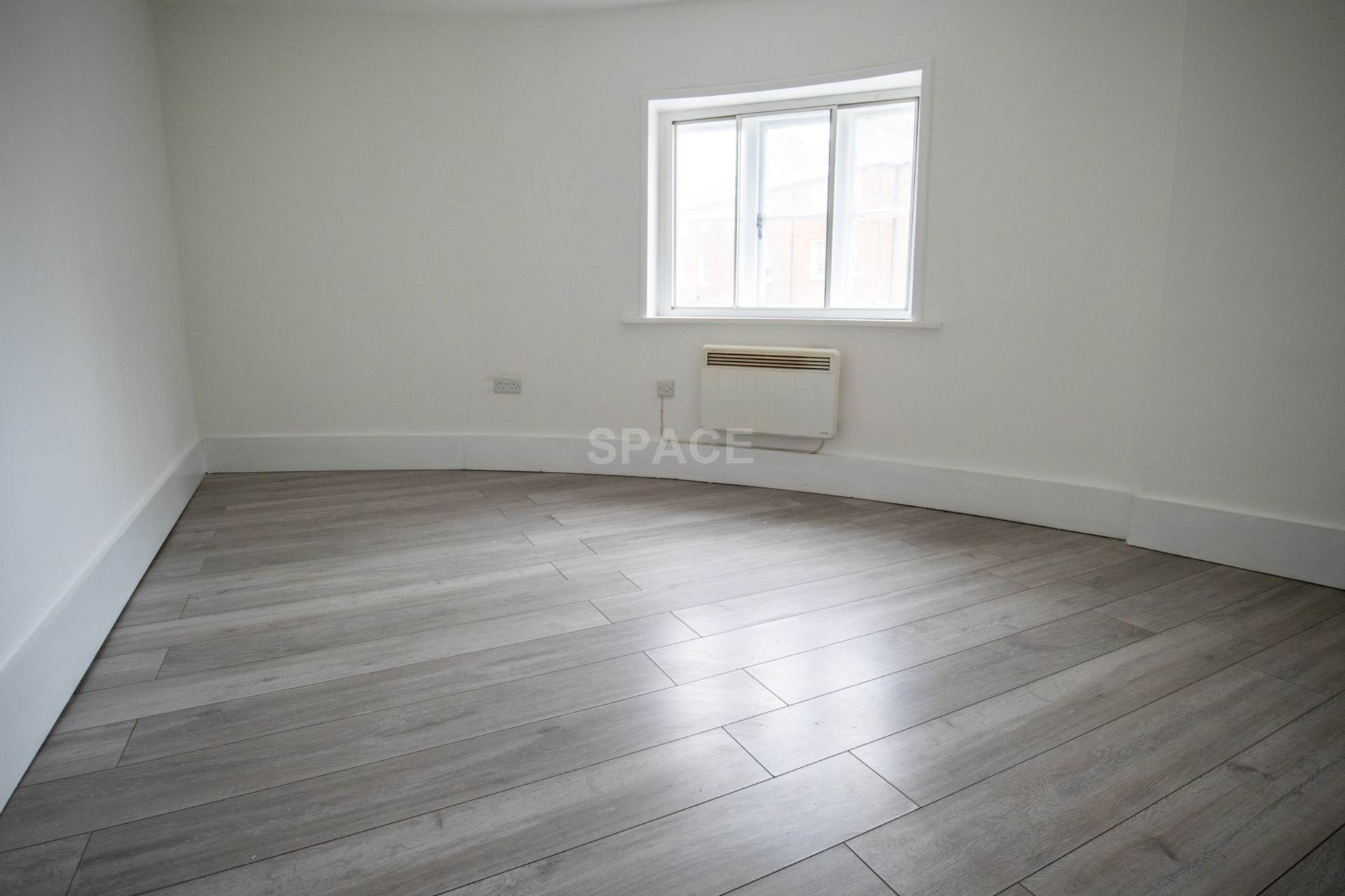 Crown Street, Reading, Image 1