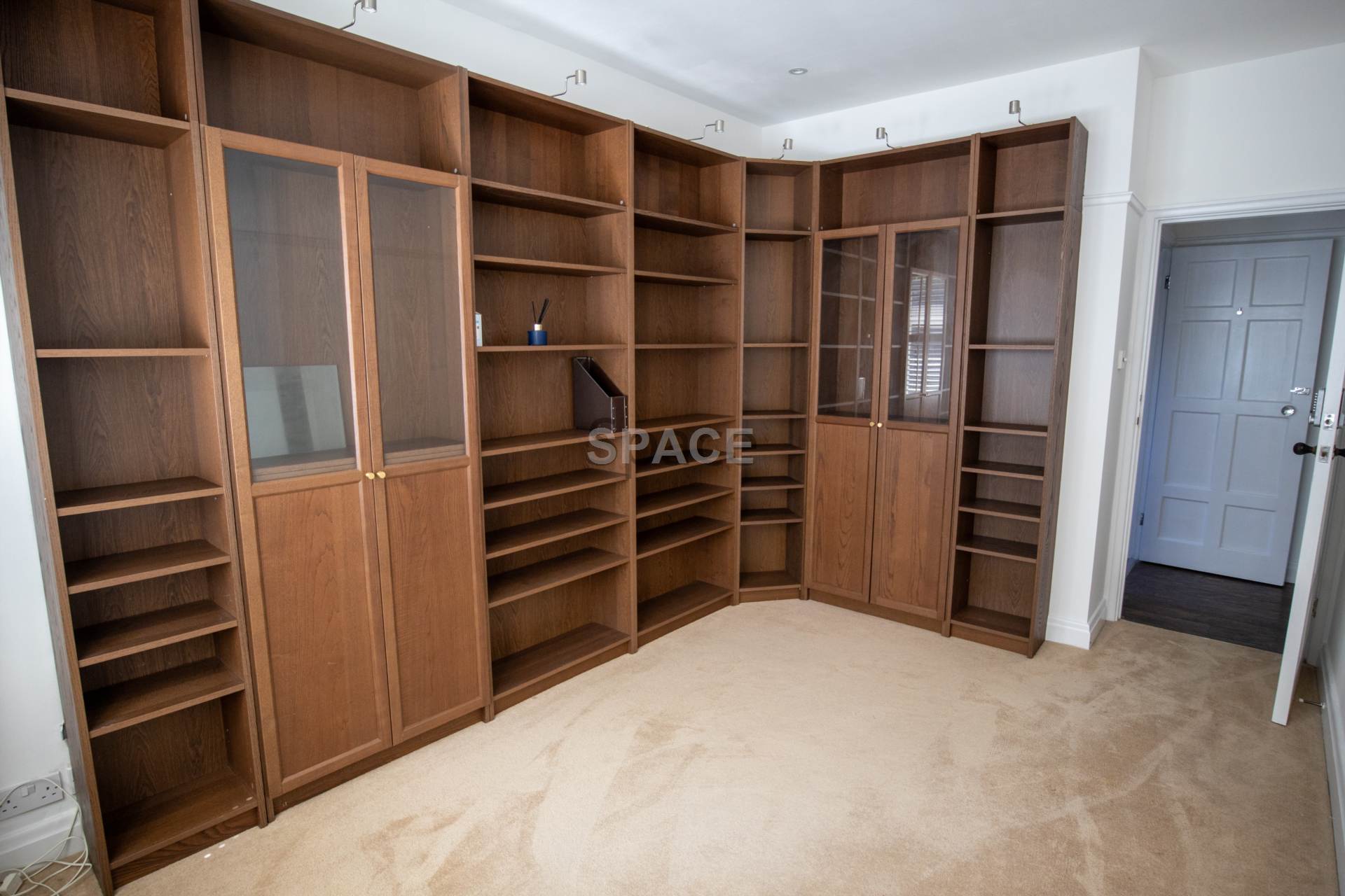 Shinfield Rd, Shinfield, Image 13