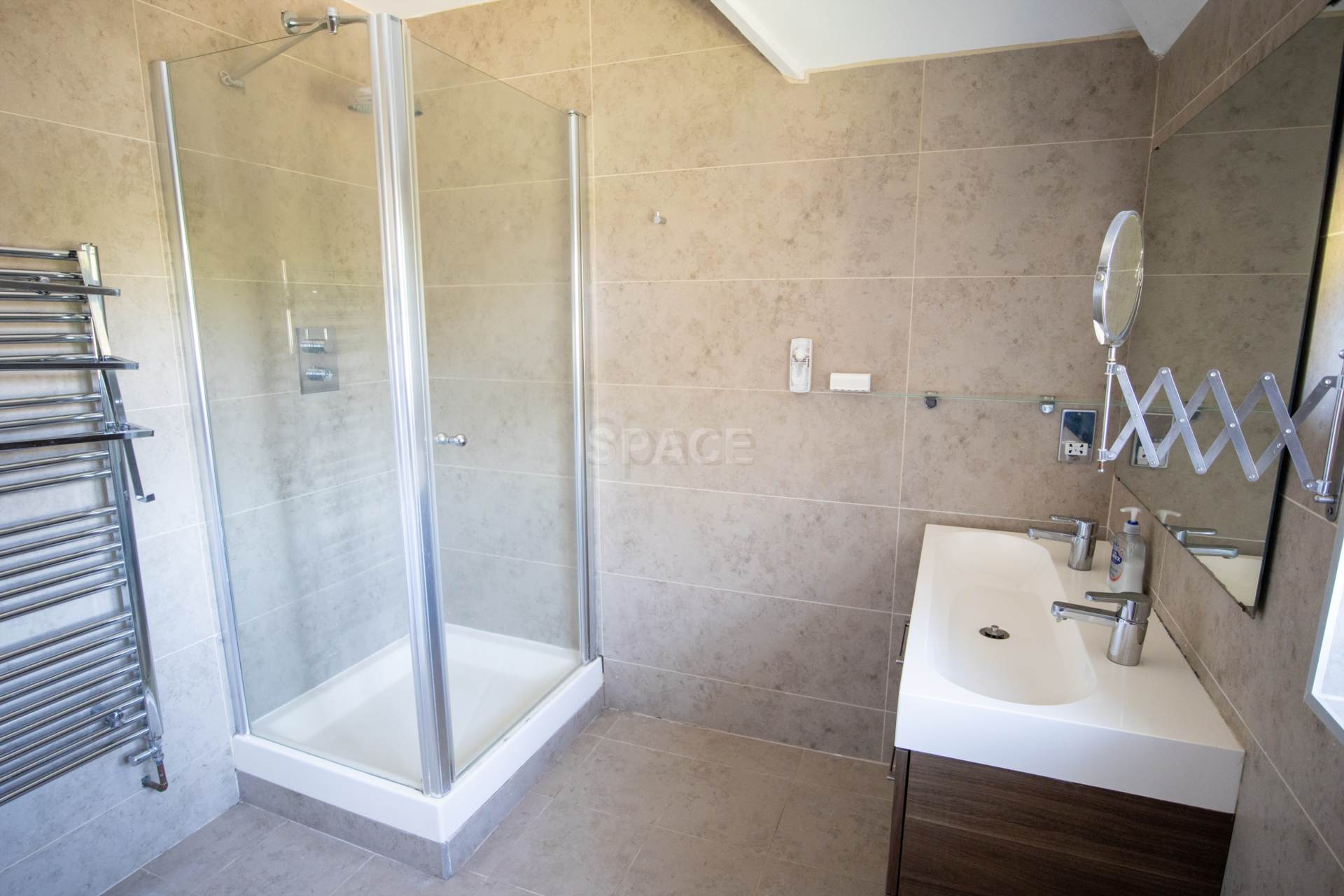 Shinfield Rd, Shinfield, Image 20